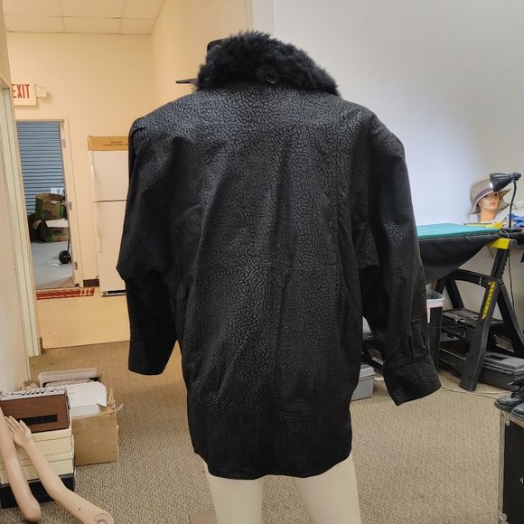GENUINE LEATHER/FUR WOMANS COAT SIZE M BY PELLE STUDIO FEATURING THINSULATE - Picture 4 of 14